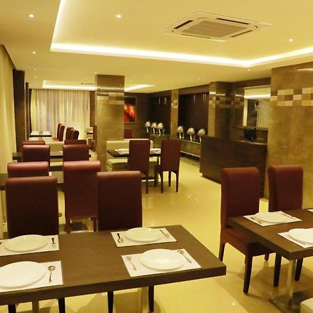 Avenue Hotel Chennai Exterior photo