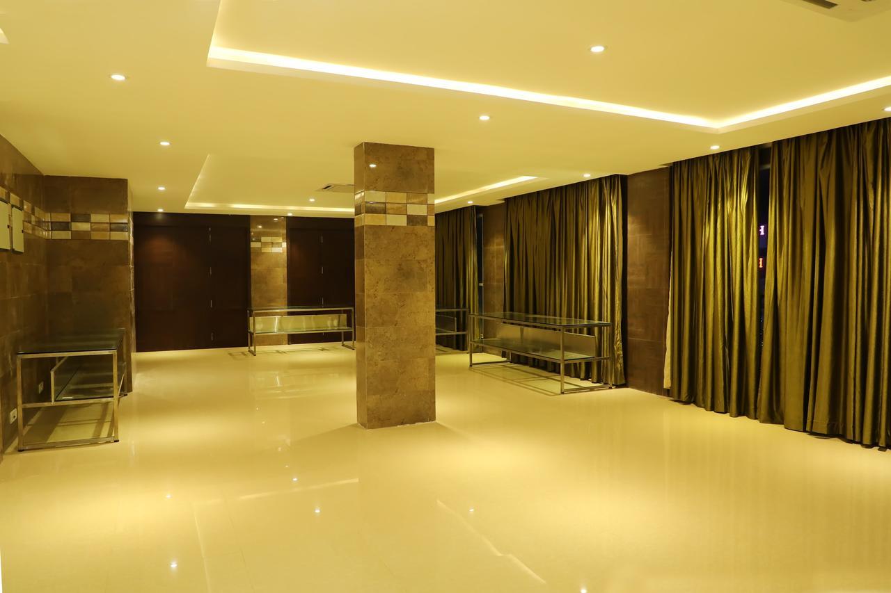 Avenue Hotel Chennai Exterior photo