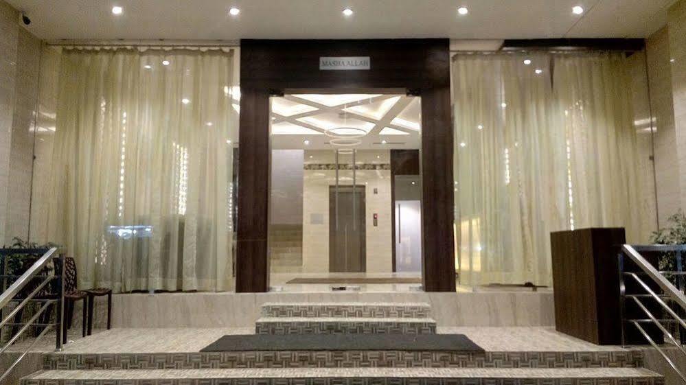 Avenue Hotel Chennai Exterior photo